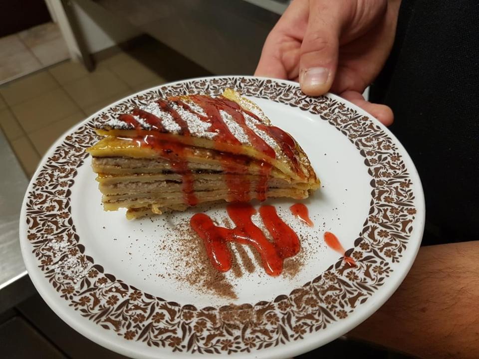 盖斯特豪弗姆拉尔豪弗酒店 Sankt Peter am Kammersberg 外观 照片